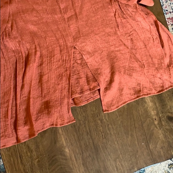 Burnt Orange Entro Top - Picture 6 of 9